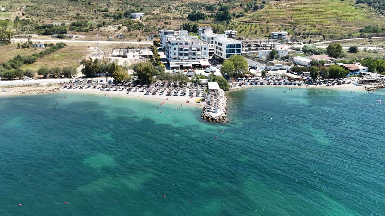 Apartament Perballe Detit Per Shitje Ne Vlore Shqiperi